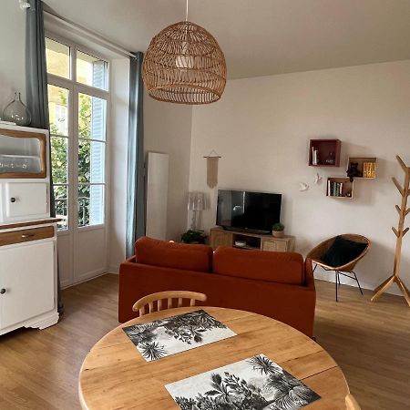 Appartement Calme Avec Balcons & Vue Sur Thermes Vichy Extérieur photo