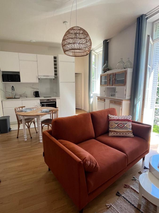 Appartement Calme Avec Balcons & Vue Sur Thermes Vichy Extérieur photo